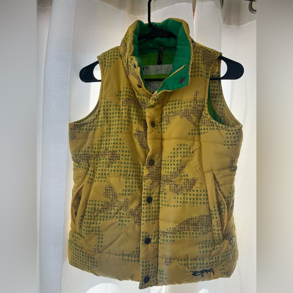 Burton Green and Yellow Puffer Vest Size XS